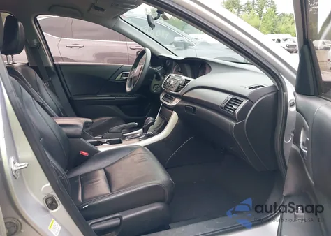 2013 Honda Accord Lx z USA, uszkodzony, nr VIN 1HGCR2F34DA140182